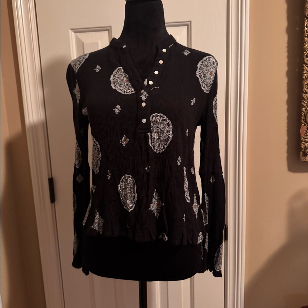 Addie - Black Patterned Women's Top - Picture 2 of 10